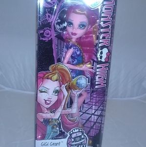 Monster high collectible